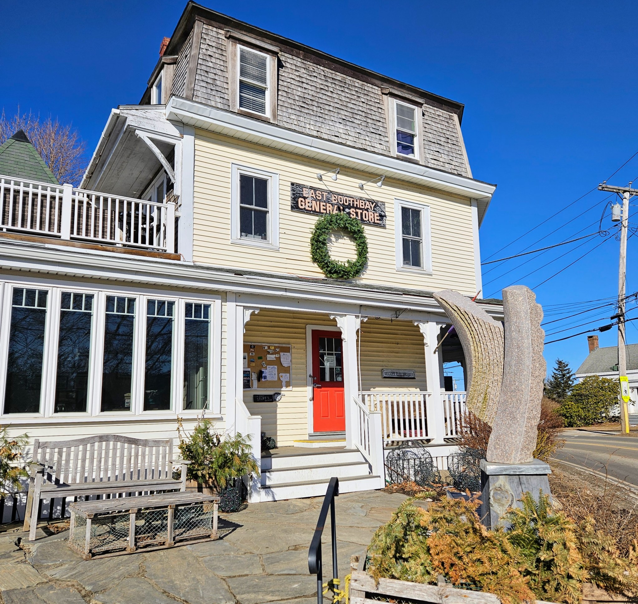 A Winter Visit to Boothbay Harbor, Maine - An Accidental Vagabond