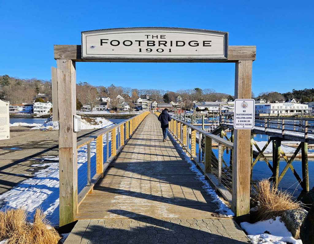 A wooden footbridge that crosses Boothbay Harbor.